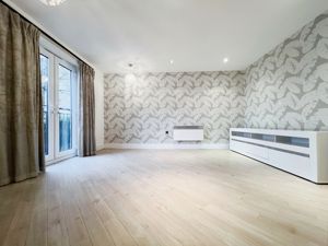 LOUNGE- click for photo gallery